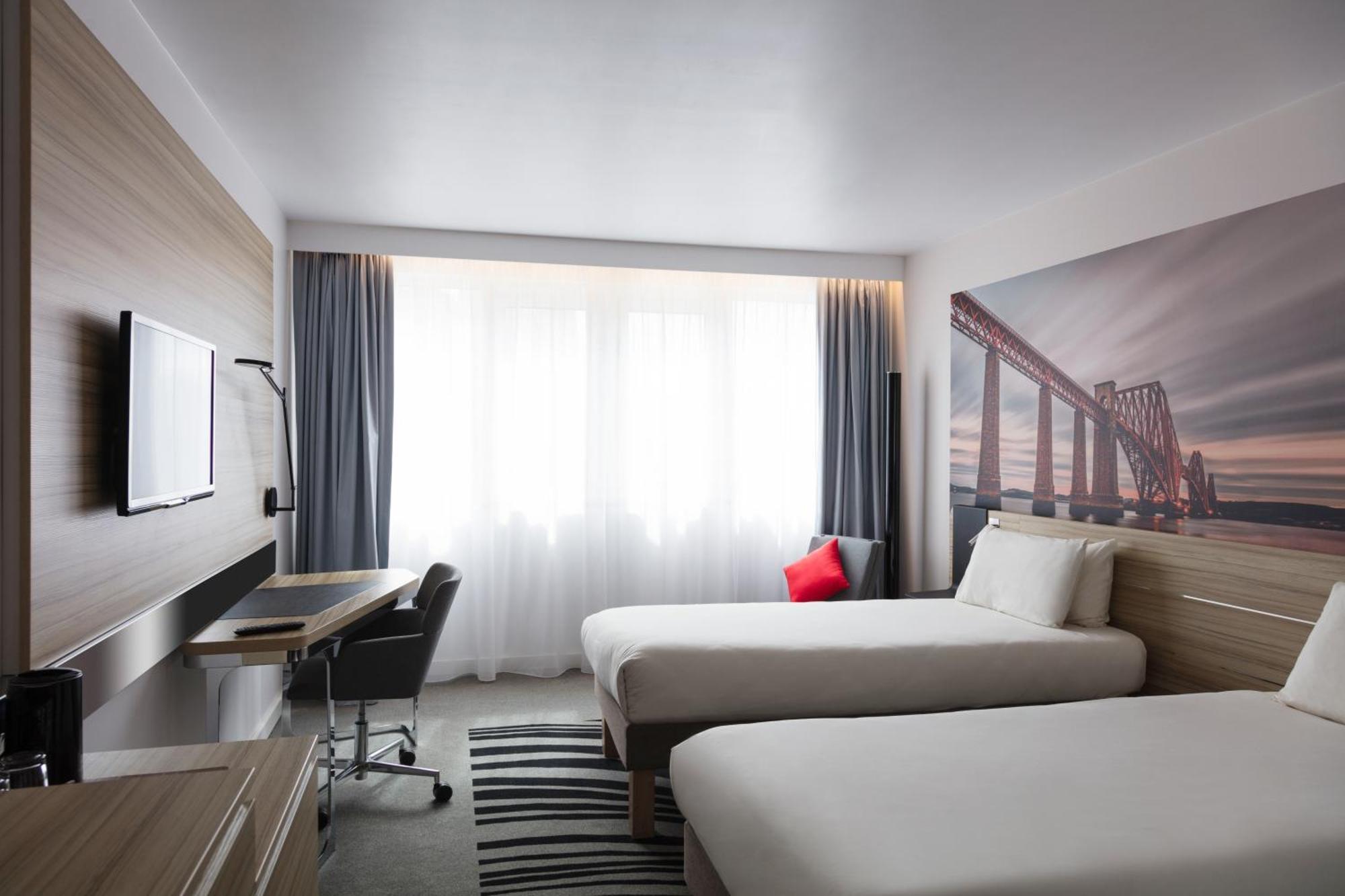Novotel Edinburgh Centre Esterno foto
